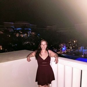 Meet your Posher, Stacy